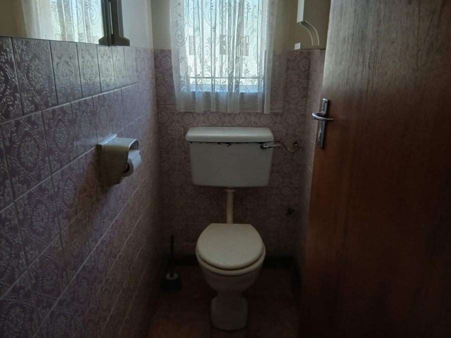 To Let 3 Bedroom Property for Rent in Fleurdal Free State